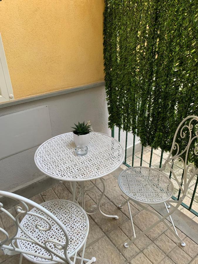 Cerasella House Apartment Кастеламаре ди Стабия Екстериор снимка