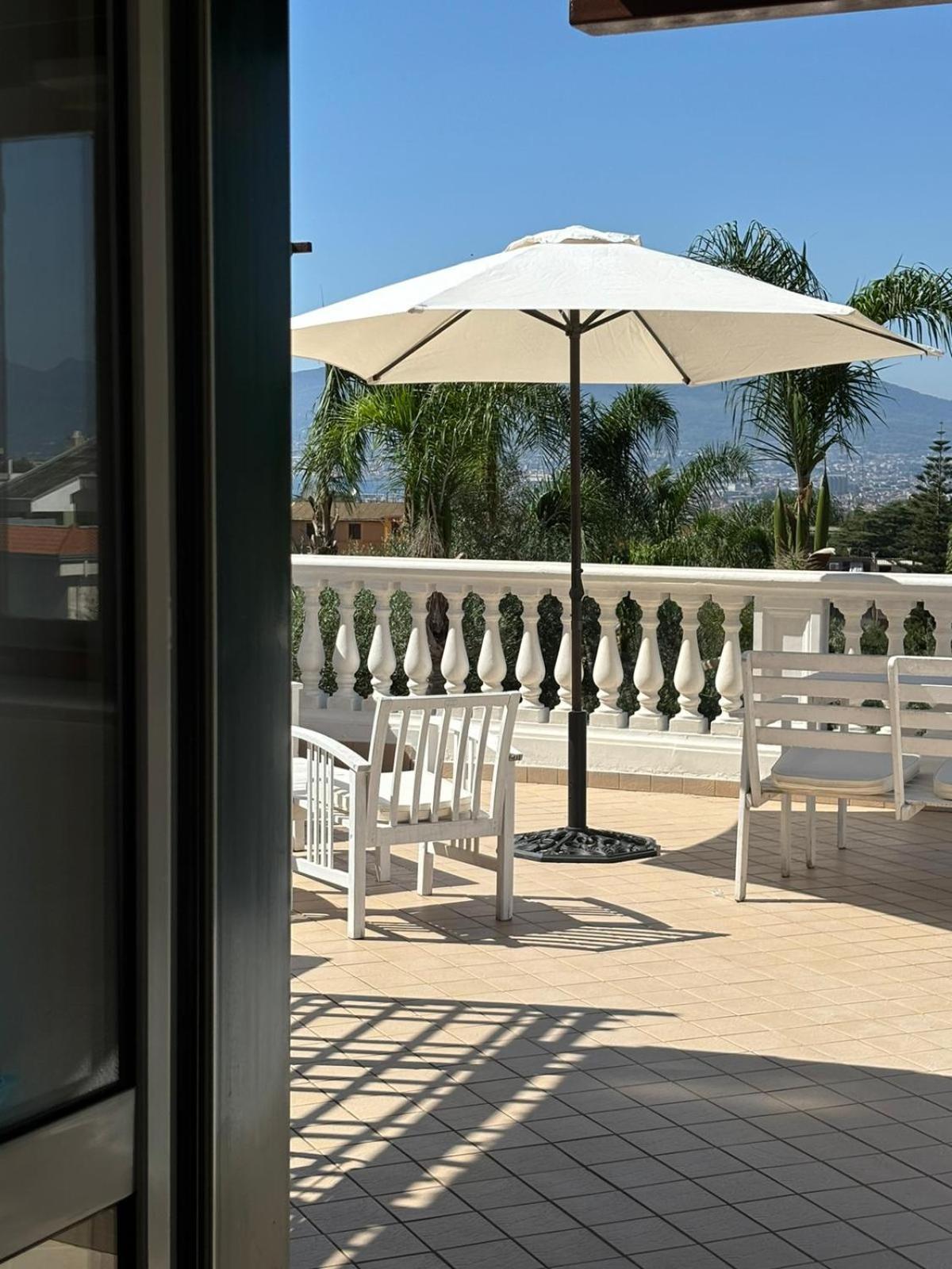 Cerasella House Apartment Кастеламаре ди Стабия Екстериор снимка